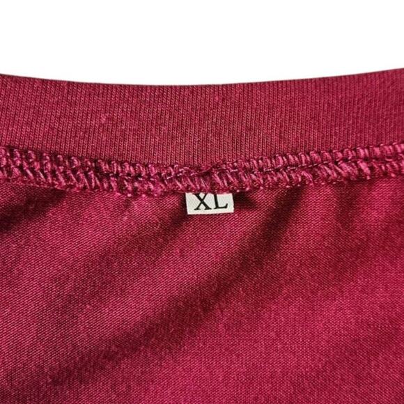 Sweatin' Like a Hooker in Church Tank Top Maroon Women's Size XLarge - Picture 3 of 4